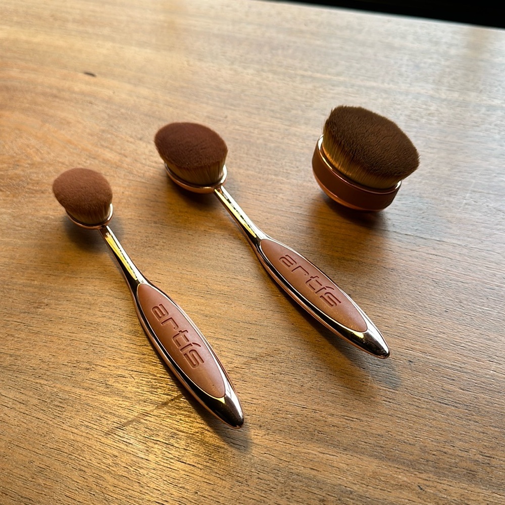 Gently Used Artis Rose Gold Makeup Brush Set